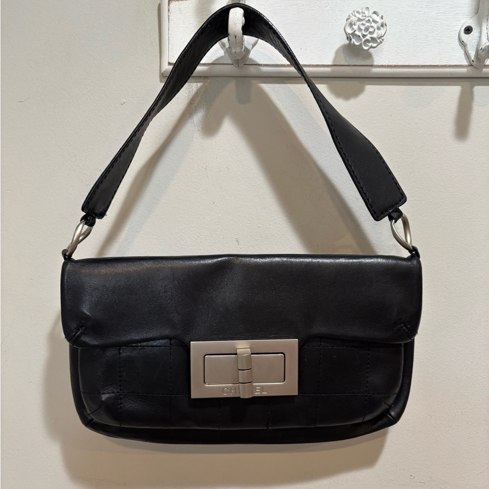 Chanel Vintage Black Leather Y2K Mademoiselle Twist Lock Bag
